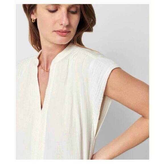 Faherty Lucia White Organic Cotton Embroidered Short Sleeve V Neck Top New XS - Picture 3 of 12